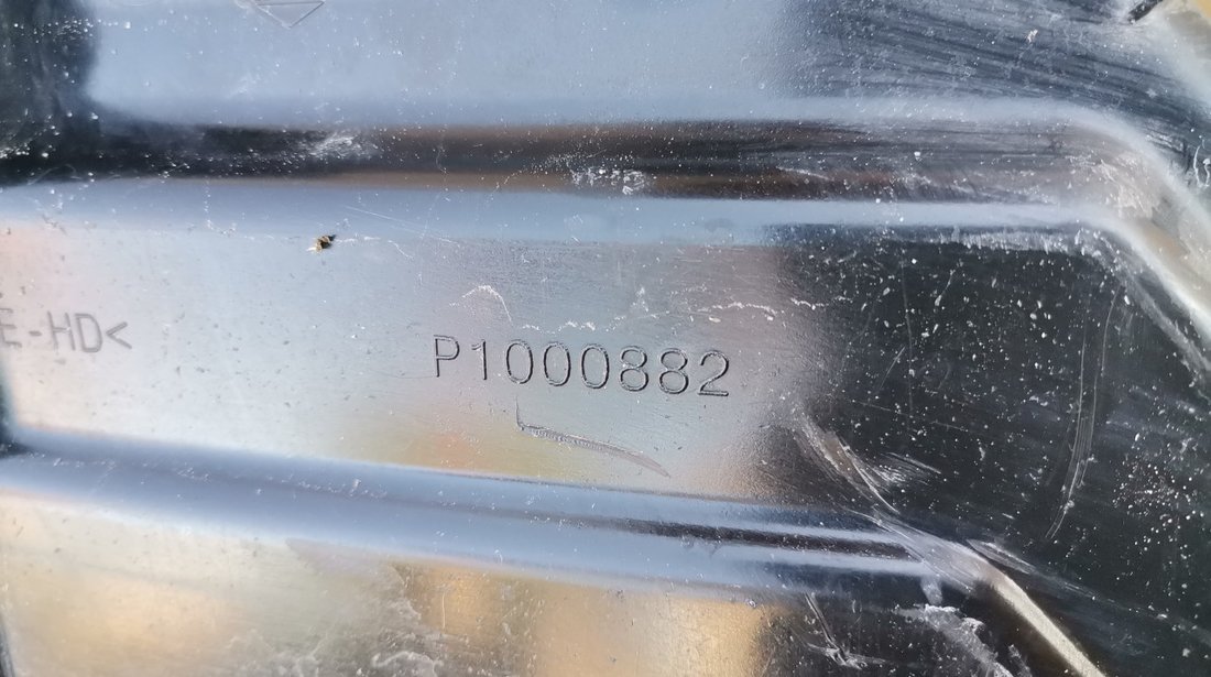 Rezervor adblue Peugeot 5008 Citroen C4 Picasso 2 cod P1000882 / 9813819480