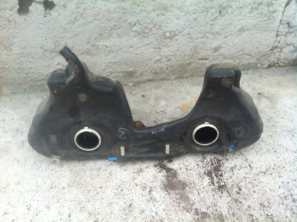 Rezervor BMW Seria 3 E46 [facelift] [2001 - 2006] Sedan 330d MT (184 hp)