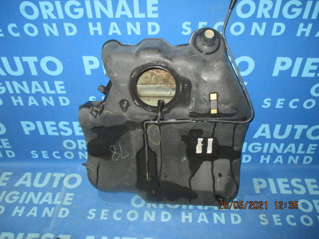 Rezervor Chrysler Sebring 2.4i;  4879359AD