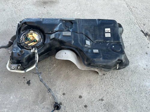 Rezervor combustibil cu pompa A2464701300 A2464700494 Mercedes-Benz GLA (X156) 2.2 CDI 4-matic