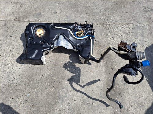 Rezervor combustibil (fara pompa) 3Q0201055E VW Passat B8 Variant (3G5, CB5) 2.0 TDI 4motion 240 cai...