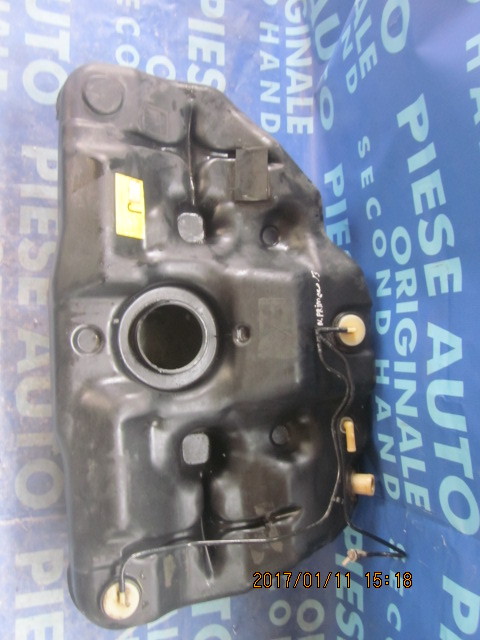 Rezervor Nissan Primera 2.2dci