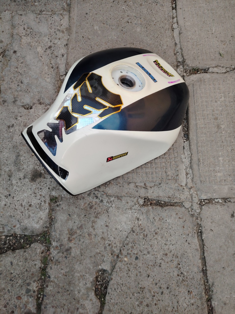 REZERVOR suzuki gsxr 600 / 750 SRAD