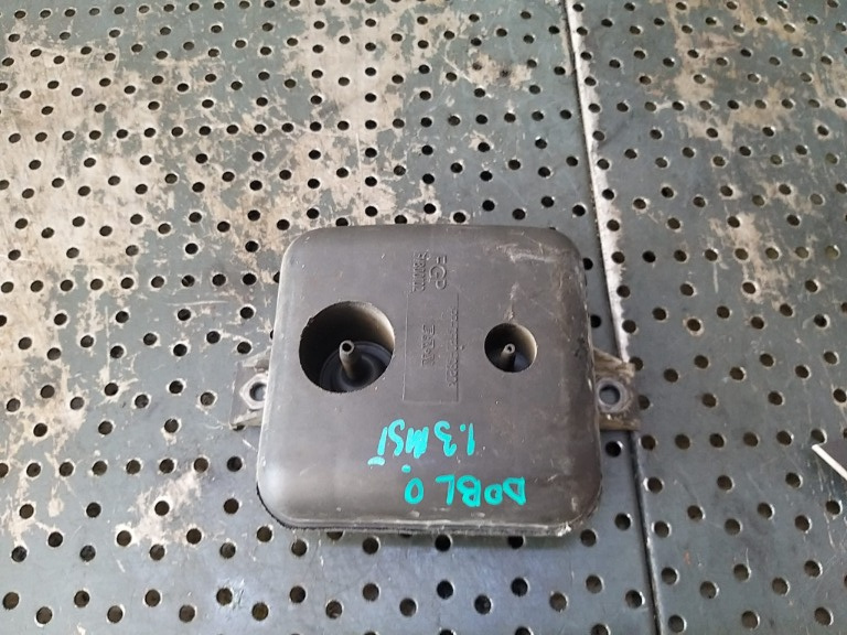 Rezervor vacuum 1.3 mjt fiat doblo 119 223