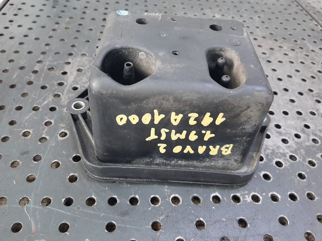 Rezervor vacuum 1.9 d alfa romeo 147 159 156 fiat stilo multipla croma bravo 2 46845905