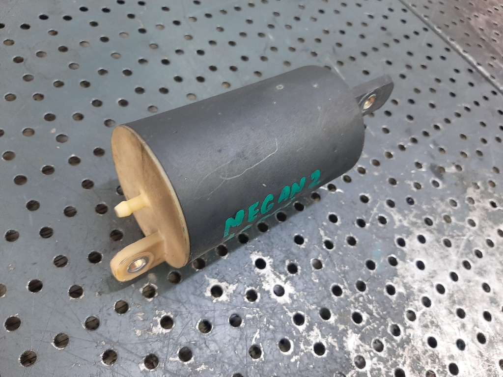 Rezervor vacuum 1.9 dci renault scenic 2 laguna 2 megane 2 8200034270