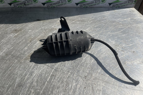 Rezervor vacuum 11652247620 / 11.65-2 247 620 BMW Seria 3 E46 [1997 - 2003] Sedan 4-usi 320d MT (136...
