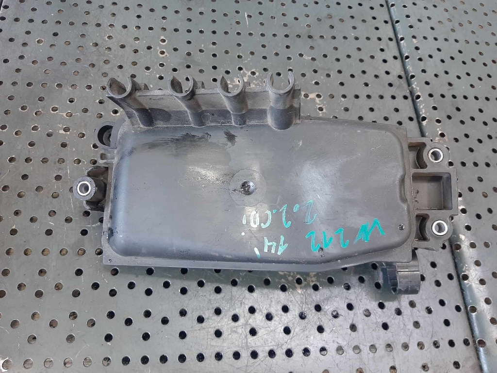Rezervor vacuum 2.2 cdi 651924 mercedes c-class w204 e-class w212 a6510700868