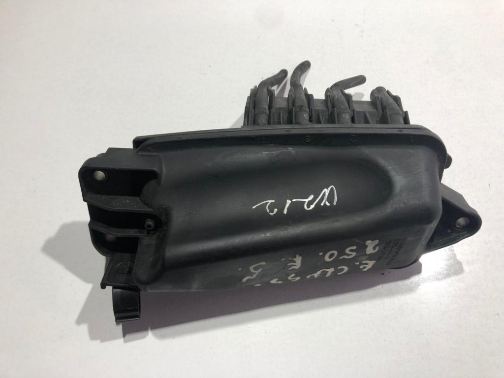 Rezervor vacuum 2.2 cdi a6510700468 Mercedes-Benz E-Class W212 [2009 - 2013]