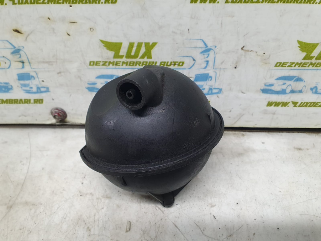 Rezervor vacuum 7m0129808 2.0 tdi BKD Volkswagen VW Passat B6 [2005 - 2010]