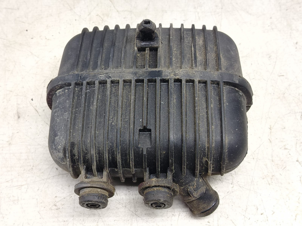 Rezervor vacuum 8e0129955 Audi A4 B8/8K [2007 - 2011]