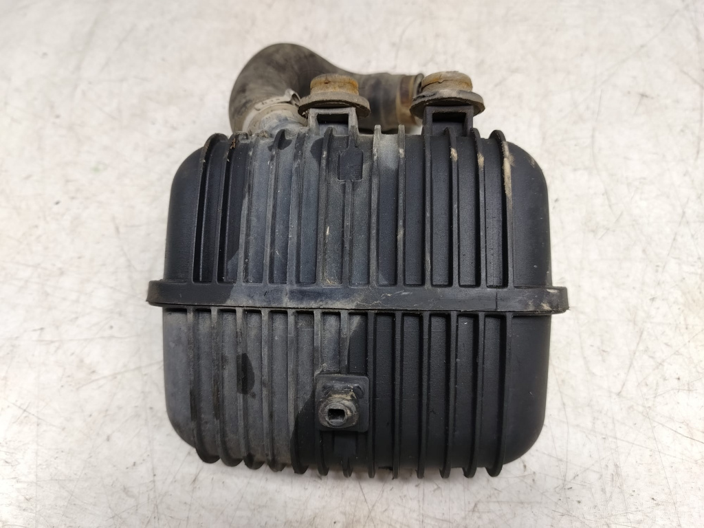 Rezervor vacuum Audi A6 4F/C6 [2004 - 2008] 2.0 tdi BLB