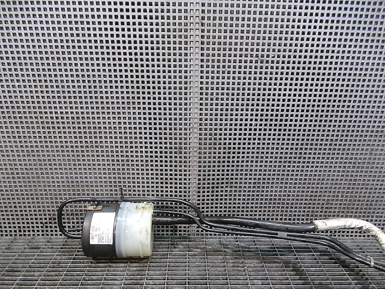 REZERVOR VACUUM LAND ROVER DISCOVERY 2.7 TD - (2004 2009)