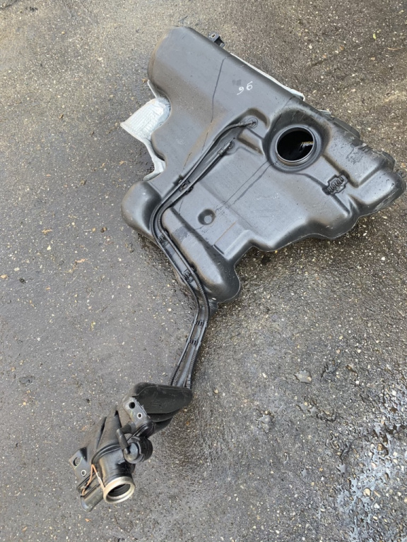 Rezervor Volkswagen Bora [1998 - 2005] Sedan 1.9 TDI MT (150 hp) (1J2)