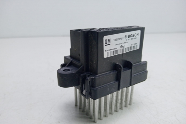 Rezistenta aeroterma 13503201 Opel Astra J [2009 - 2012]