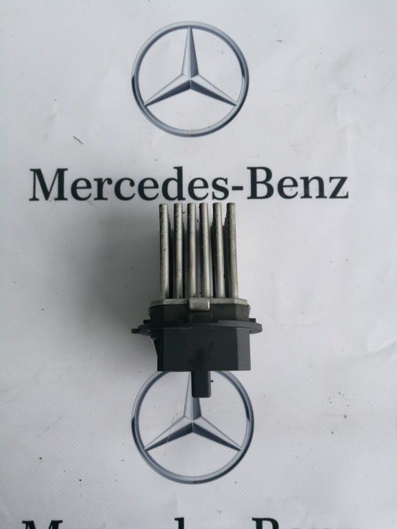 REZISTENTA DE TREPTE MERCEDES W204 BEHR 5HL008941-30