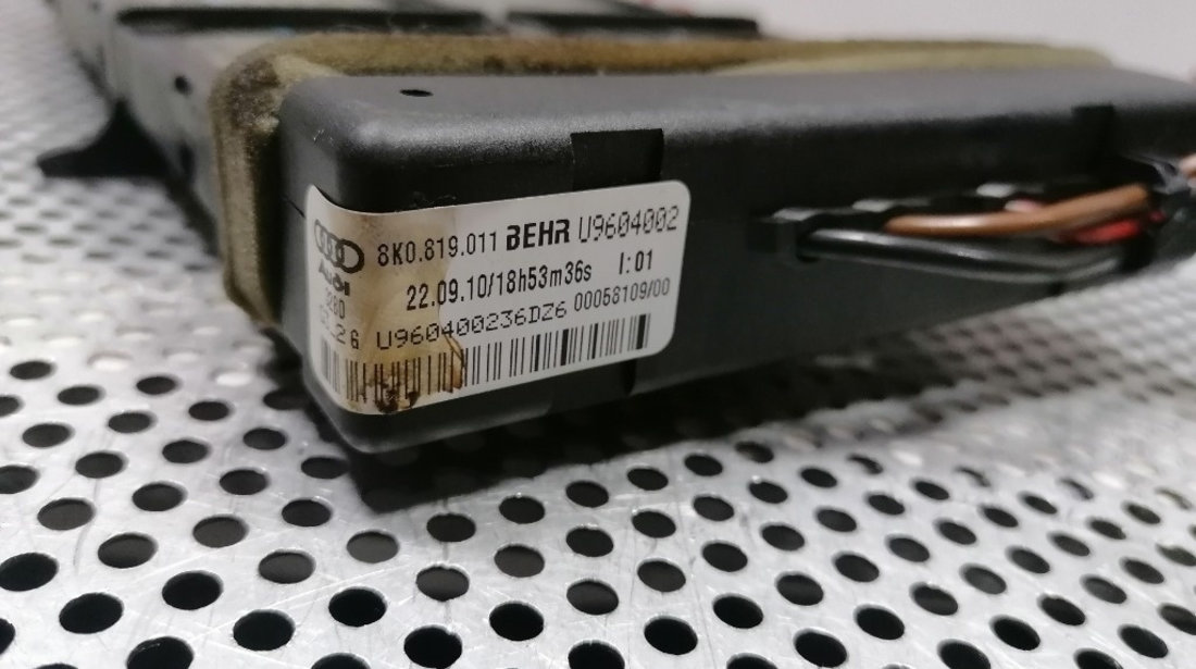 Rezistenta electrica aeroterma Audi A4 B8 (8K) Avant 2011 2.0 TDI OEM 8K0819011