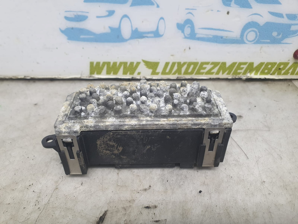 Rezistenta trepte aeroterma 8k0820521 Audi A4 B8/8K [2007 - 2011]