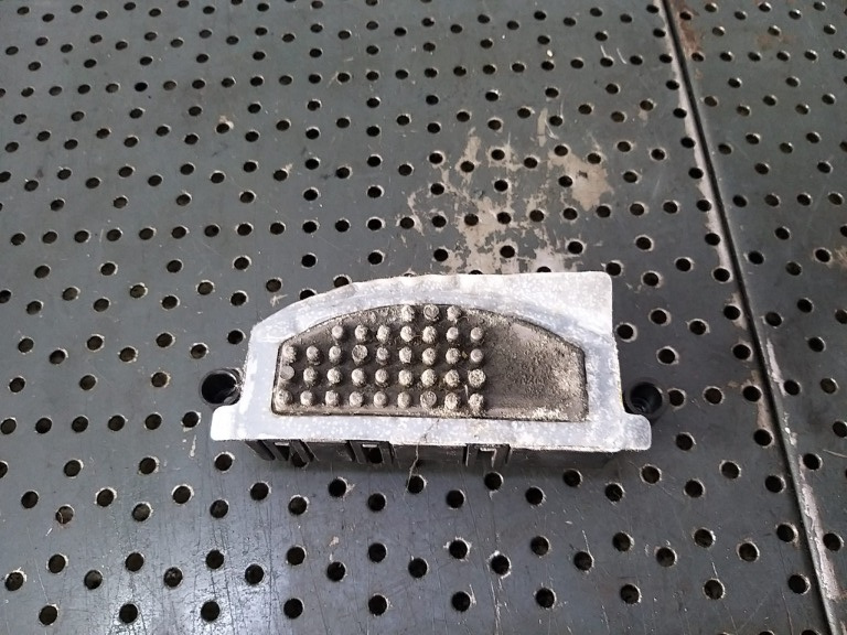 Rezistenta trepte aeroterma audi a4 b8 8k 8t0820521