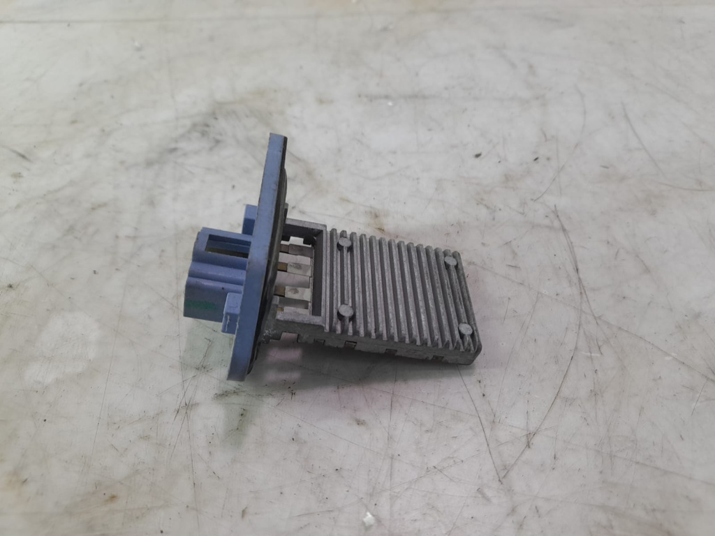 Rezistenta trepte aeroterma Chevrolet Captiva [2006 - 2011] 2.4 benzina Z24SED