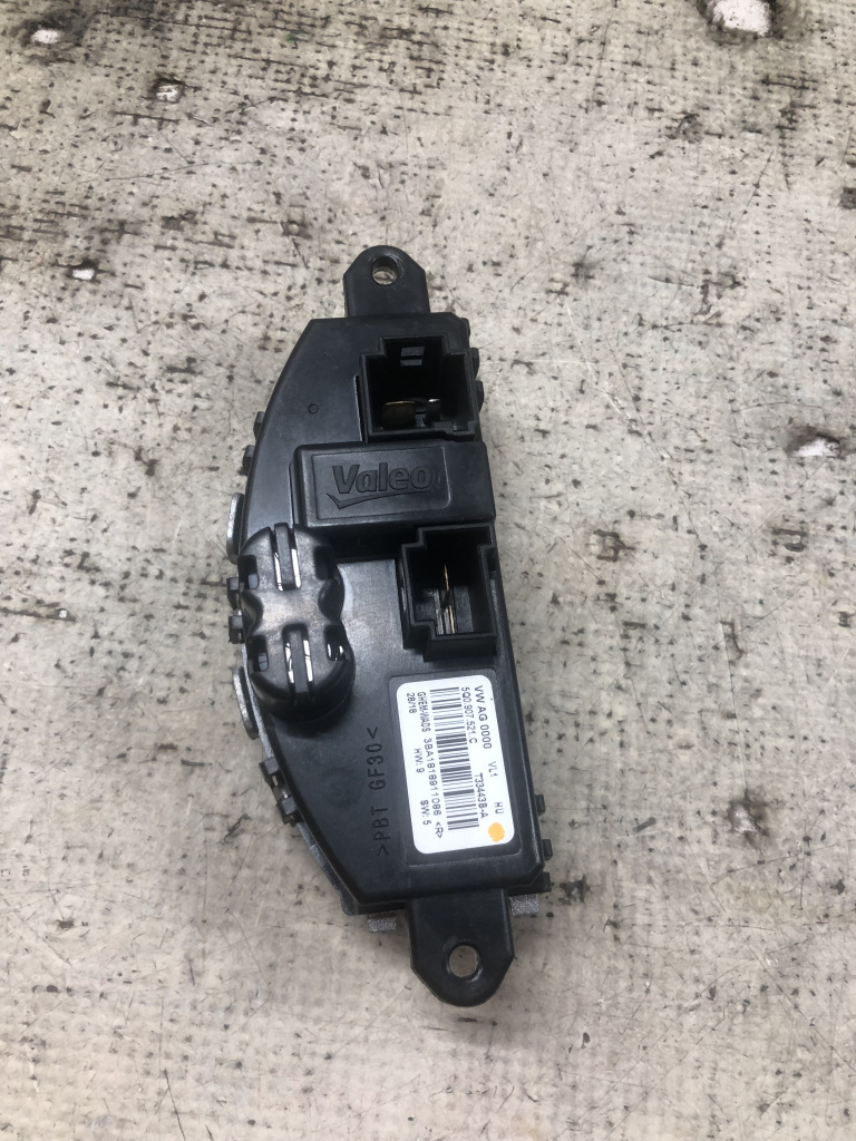 Rezistenta trepte aeroterma Skoda Kodiaq - Motorina 2020, 5Q0907521C