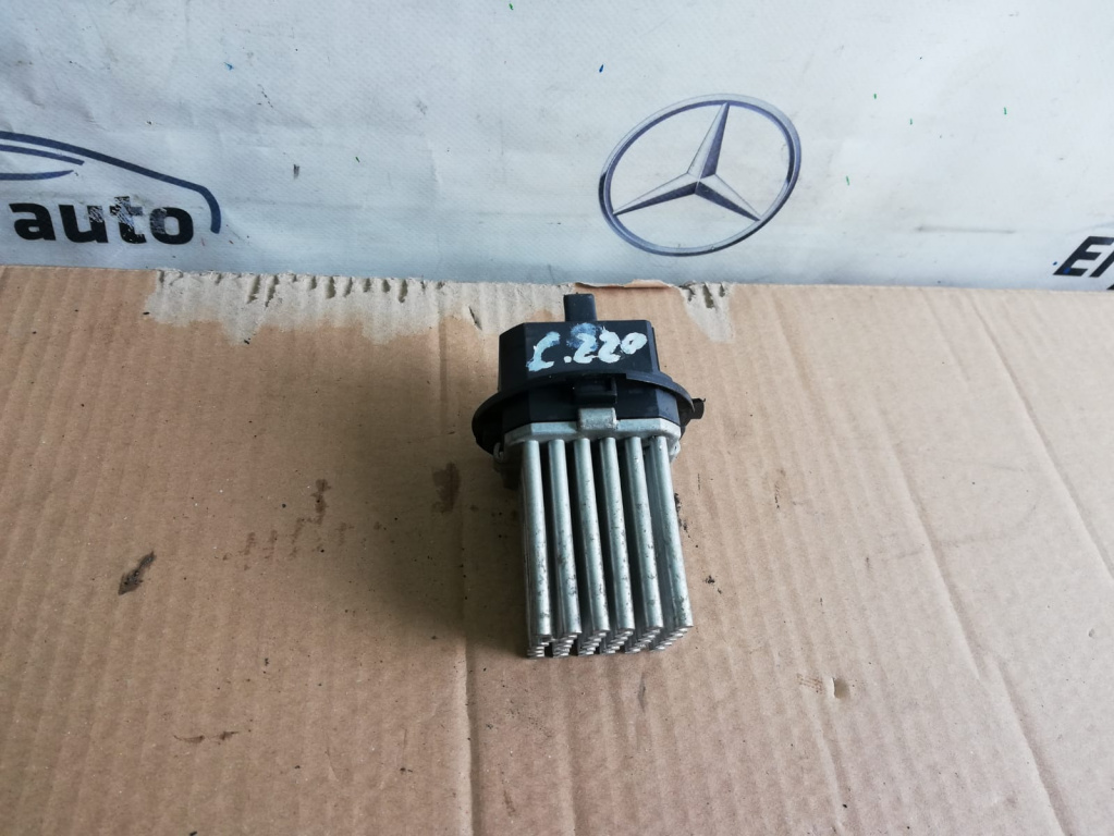 Rezistenta trepte Mercedes C class w204