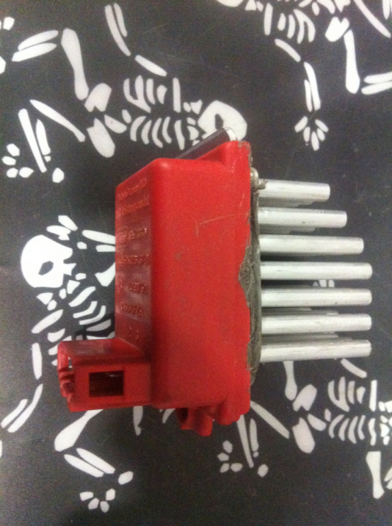 Rezistenta trepte ventilator Volkswagen VW Passat B5.5 [facelift] [2000 - 2005] Sedan 2.0 MT (115 hp) (3B3)
