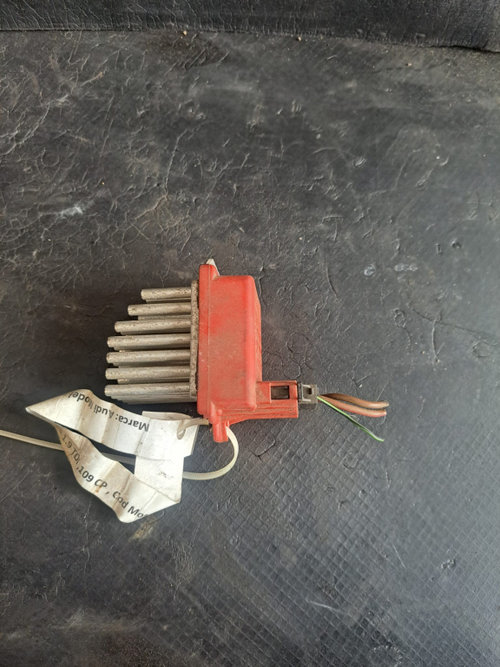 Rezistenta ventilator habitaclu Audi A6 4B (C5) 1997-2004 - COD 4B0820521