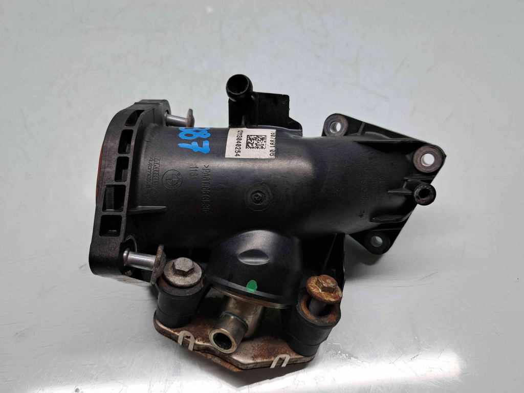 Rezonator aer Bmw 4 (F32) [Fabr 2013-2021] 7807991-06 2.0 N47D20 135KW / 184CP