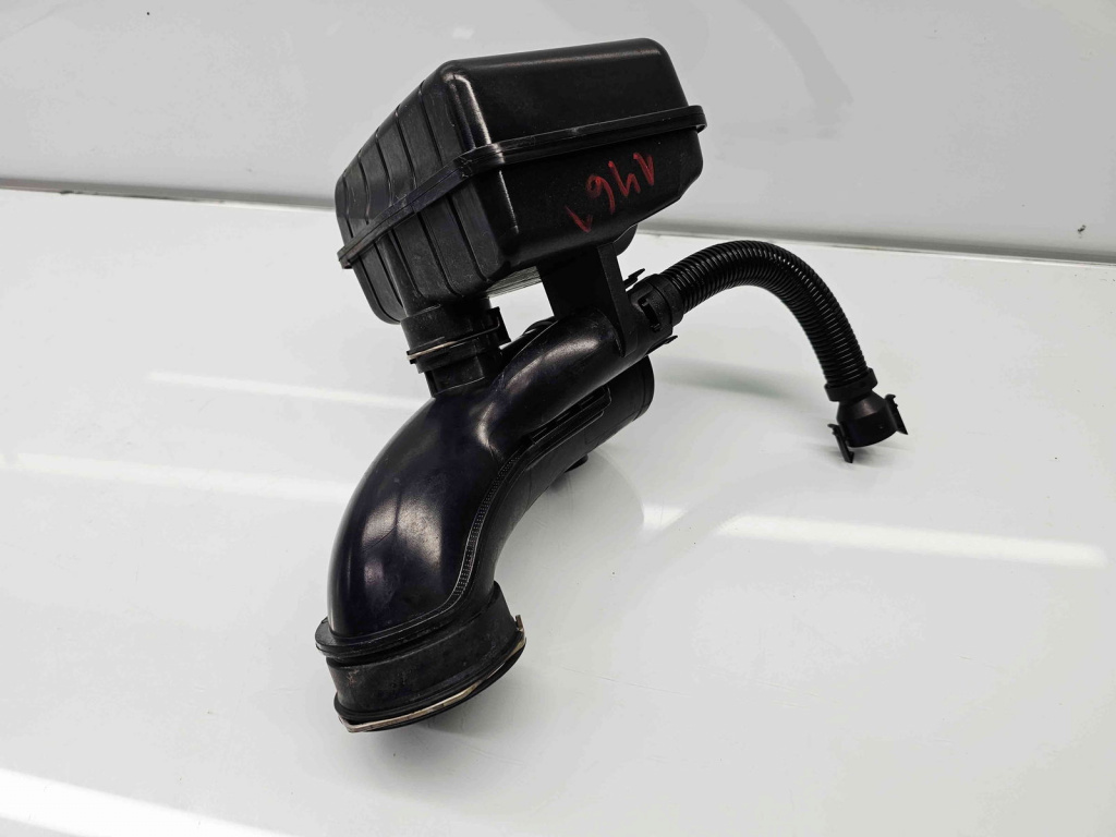 Rezonator aer Bmw 5 (F10) [Fabr 2011-2016] 8512249 2.0 N47D20 160KW / 218CP