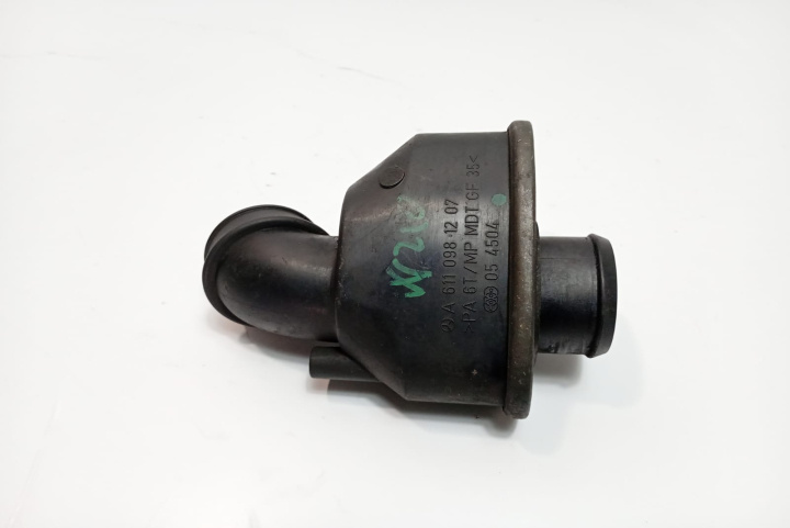 Rezonator aer tub intercooler A611098120