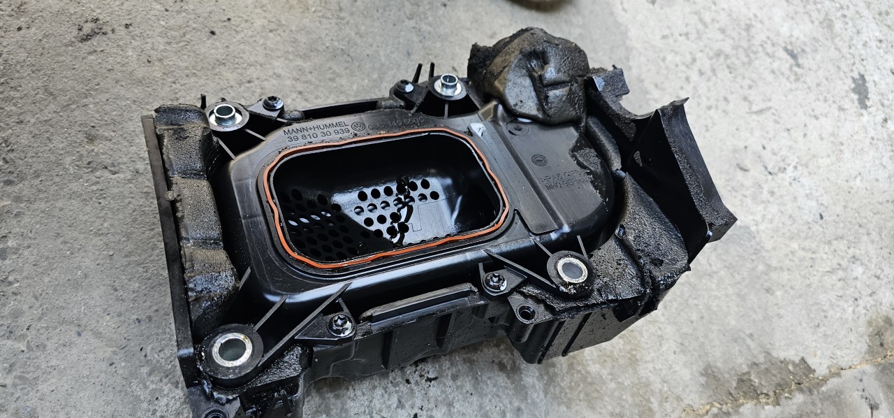 Rezonator aer Vw Golf 6 / Tiguan 1.4 TSI CAV 2009 2010 2011 2012