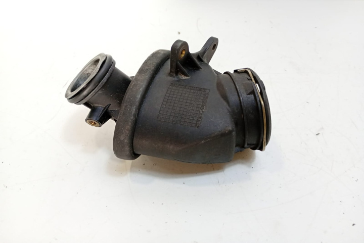 Rezonator Tub epurator turbo A6110981607 Mercedes-Benz E-Class W211/S211 [2002 - 2006]