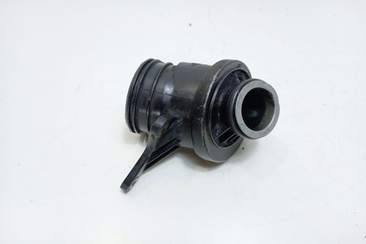 Rezonator turbo A6110981807 Mercedes-Benz C-Class W203 [2000 - 2004]
