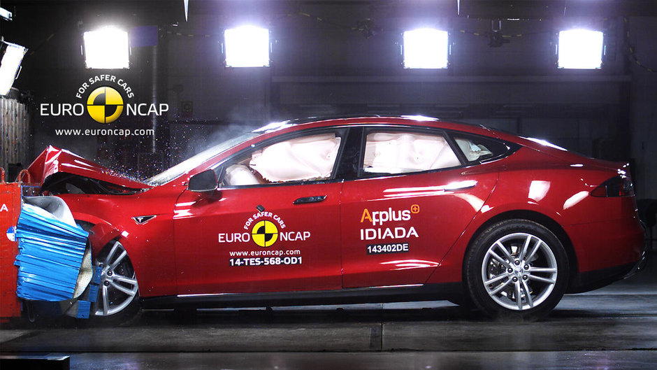 Rezultate Euro NCAP: BMW, Tesla, Skoda si Nissan primesc 5 stele