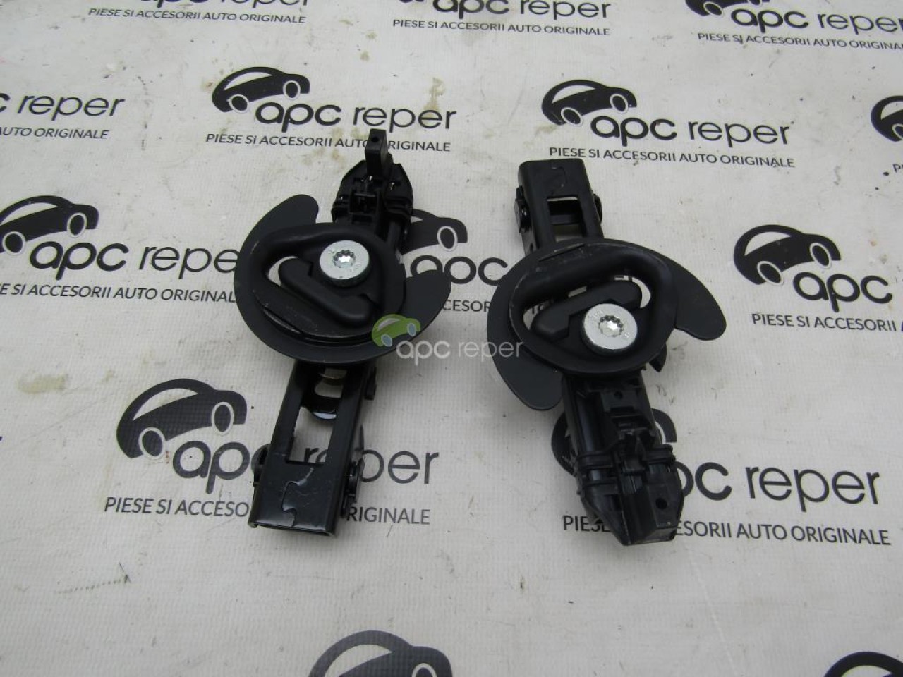 Ridicatoare centuri siguranta Audi A3 8V - 8v0857819