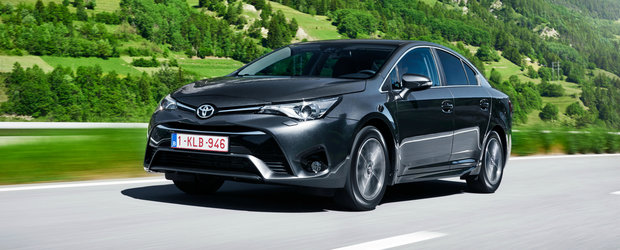 Rivalii si clientii putini ingroapa Toyota Avensis. Niponii fortati sa opreasca productia navei amiral