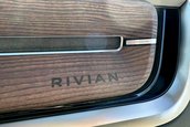 Rivian R1S de vanzare