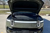 Rivian R1S de vanzare