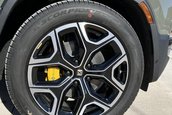 Rivian R1S de vanzare