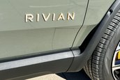 Rivian R1S de vanzare