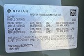Rivian R1S de vanzare