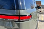 Rivian R1S de vanzare