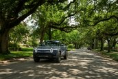 Rivian R1S