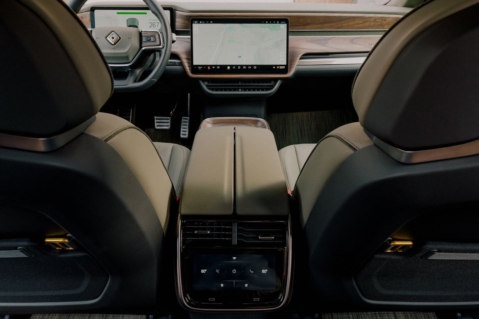 Rivian R1T - Galerie foto