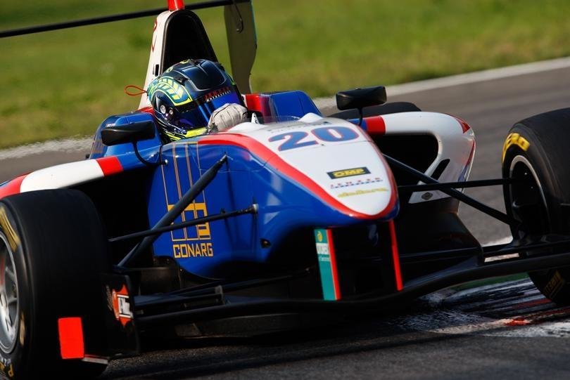 Robert Visoiu a mai punctat la final de sezon Robert Visoiu a mai punctat la final de sezon