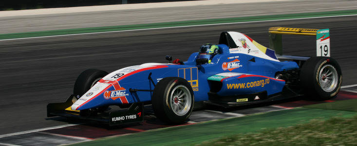 Robert Visoiu colaboreaza cu PMRacing in 2012 Robert Visoiu colaboreaza cu PMRacing in 2012