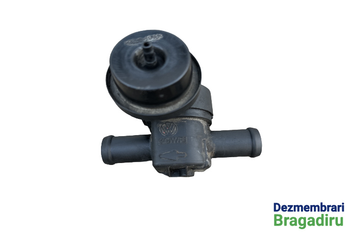 Robinet apa / lichid racire Volkswagen VW Touareg generatia 2 7P [2010 - 2014] Crossover 3.0 TDI Tiptronic 4Motion (245 hp) Cod motor: CRC Cod cutie: NAC Cod culoare: LG7W