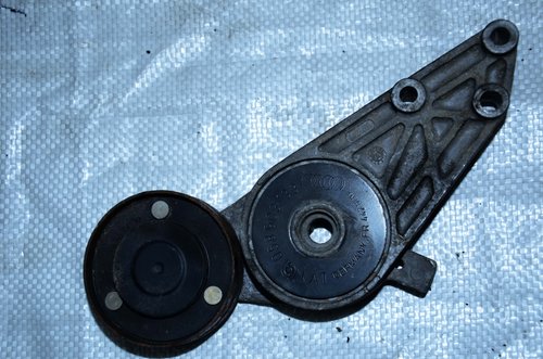 ROLA INTINZATOARE ACCESORII AUDI A4 A6 / VW PASSAT B5 1.8T 110KW 150CP
