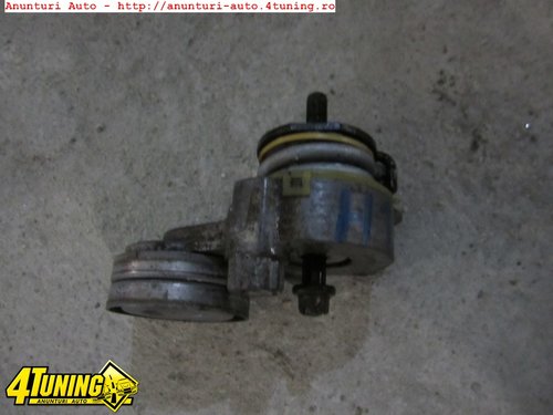 Rola intinzatoare opel astra h 1 6